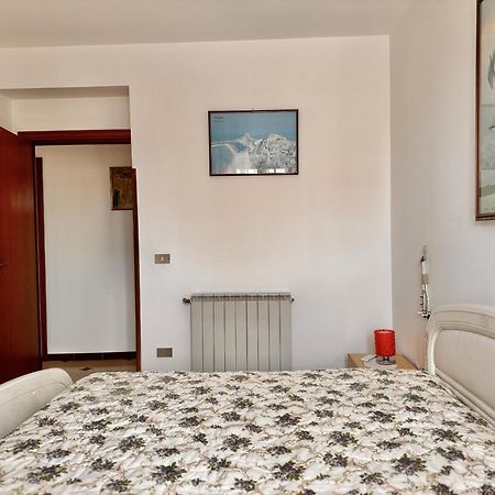 Holidaycasa Leone - Con Posto Auto A 200Mt Dal Mare Сперлонга Экстерьер фото