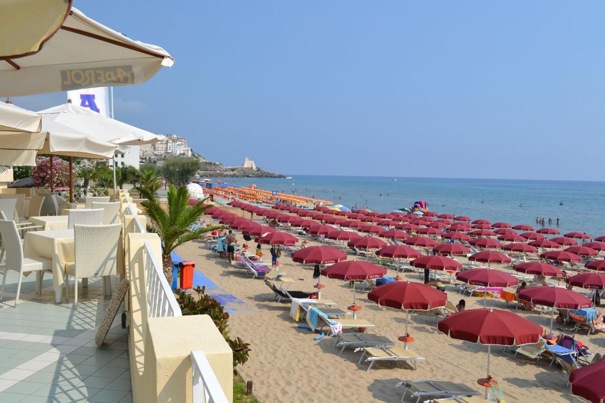 Holidaycasa Leone - Con Posto Auto A 200Mt Dal Mare Сперлонга Экстерьер фото